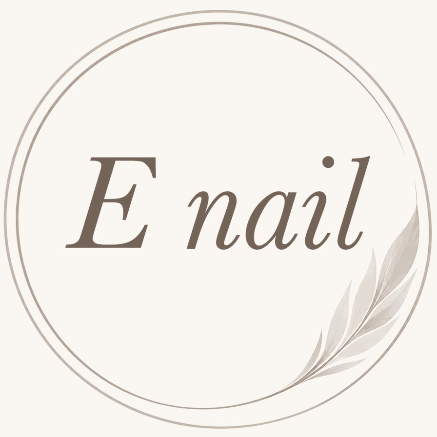 E nailのロゴ